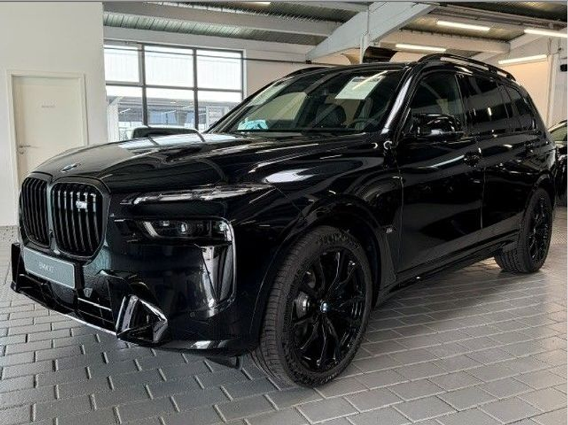 BMW X7 xM60 xDrive **Verfügbar ab 03/2027**