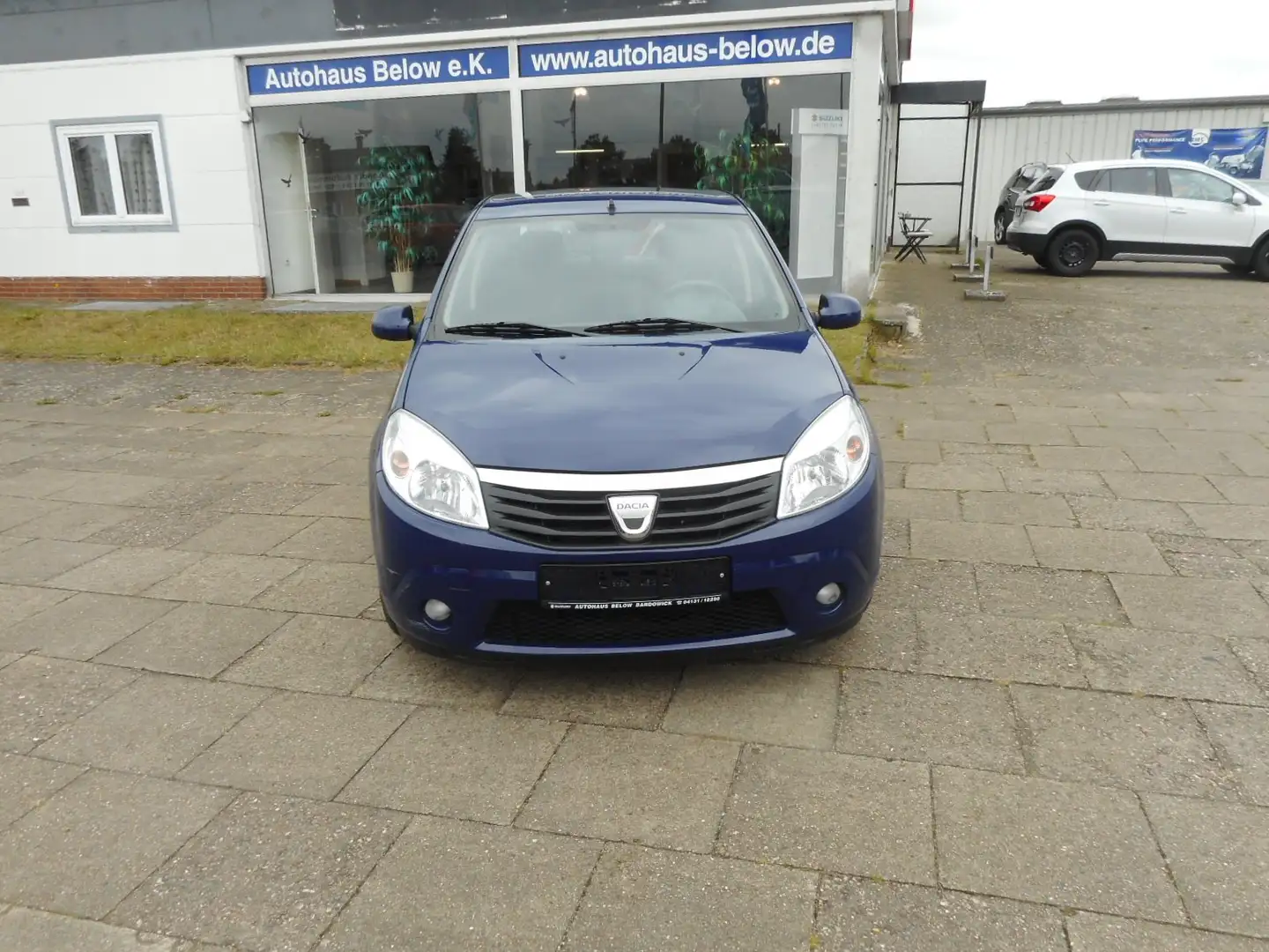 Dacia Sandero Sandero 1.6 MPI Laureate Blau - 1