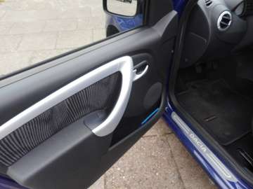 Bild 10 Dacia Sandero 1.6 MPI Laureate
