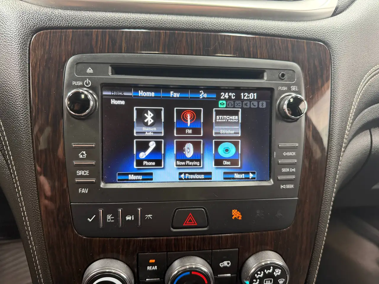Chevrolet Traverse photo Chevrolet Traverse
