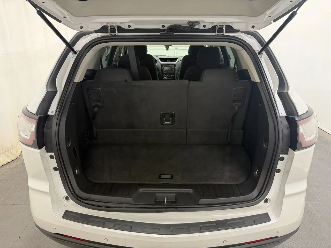 Chevrolet Traverse photo Chevrolet Traverse