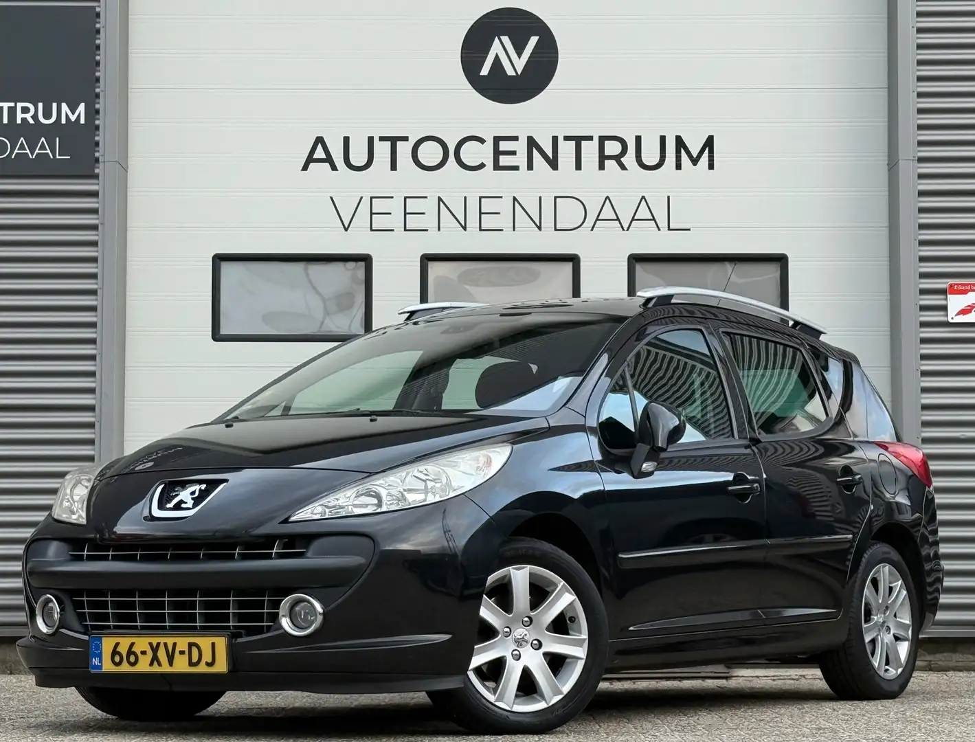 Peugeot 207 SW 1.6 VTi XS APK PANO/TREKHAAK/CRUISE/AIRCO/NAP Schwarz - 1
