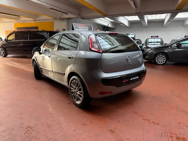 Fiat Punto Evo view 4