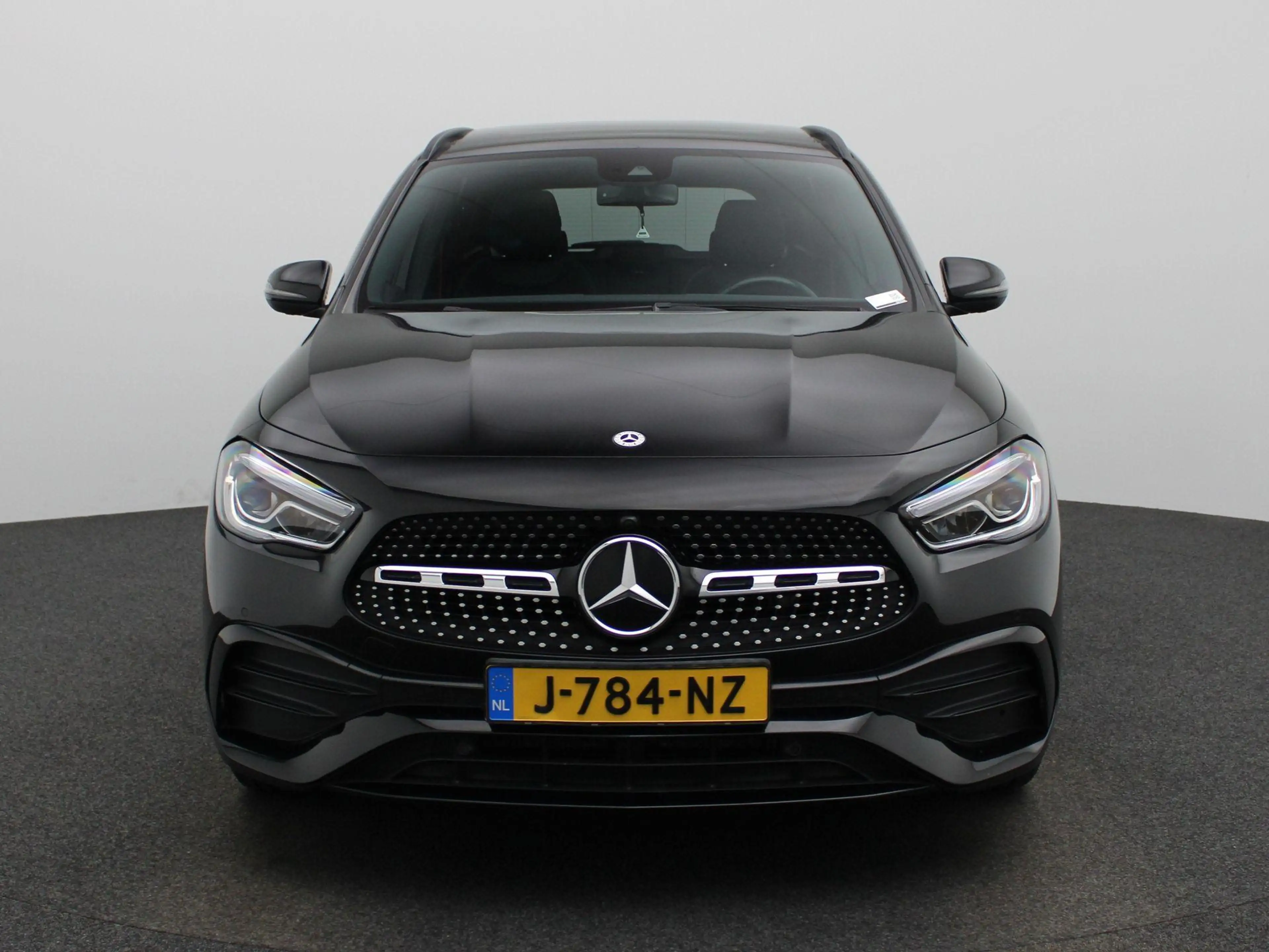 Mercedes-Benz GLA 200 Business Solution AMG — photo 3