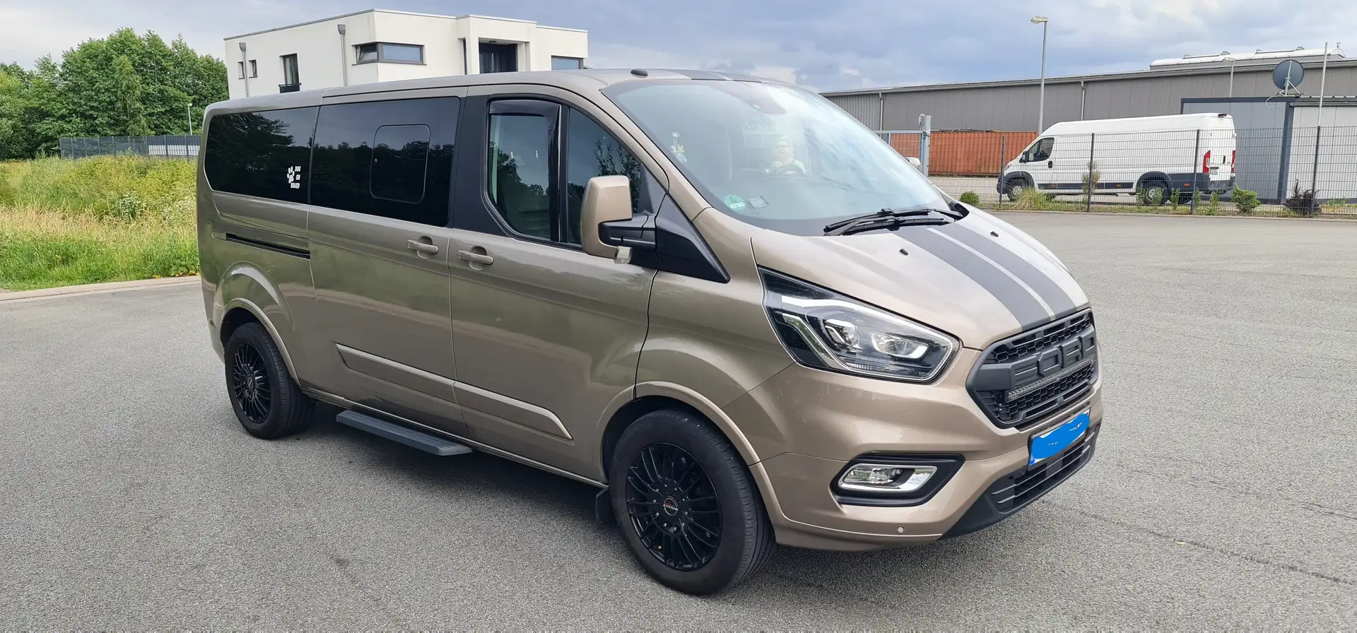 Ford Tourneo Custom Tourneo Custom 310 L2H1 VA Titanium X Бронзовий - 2