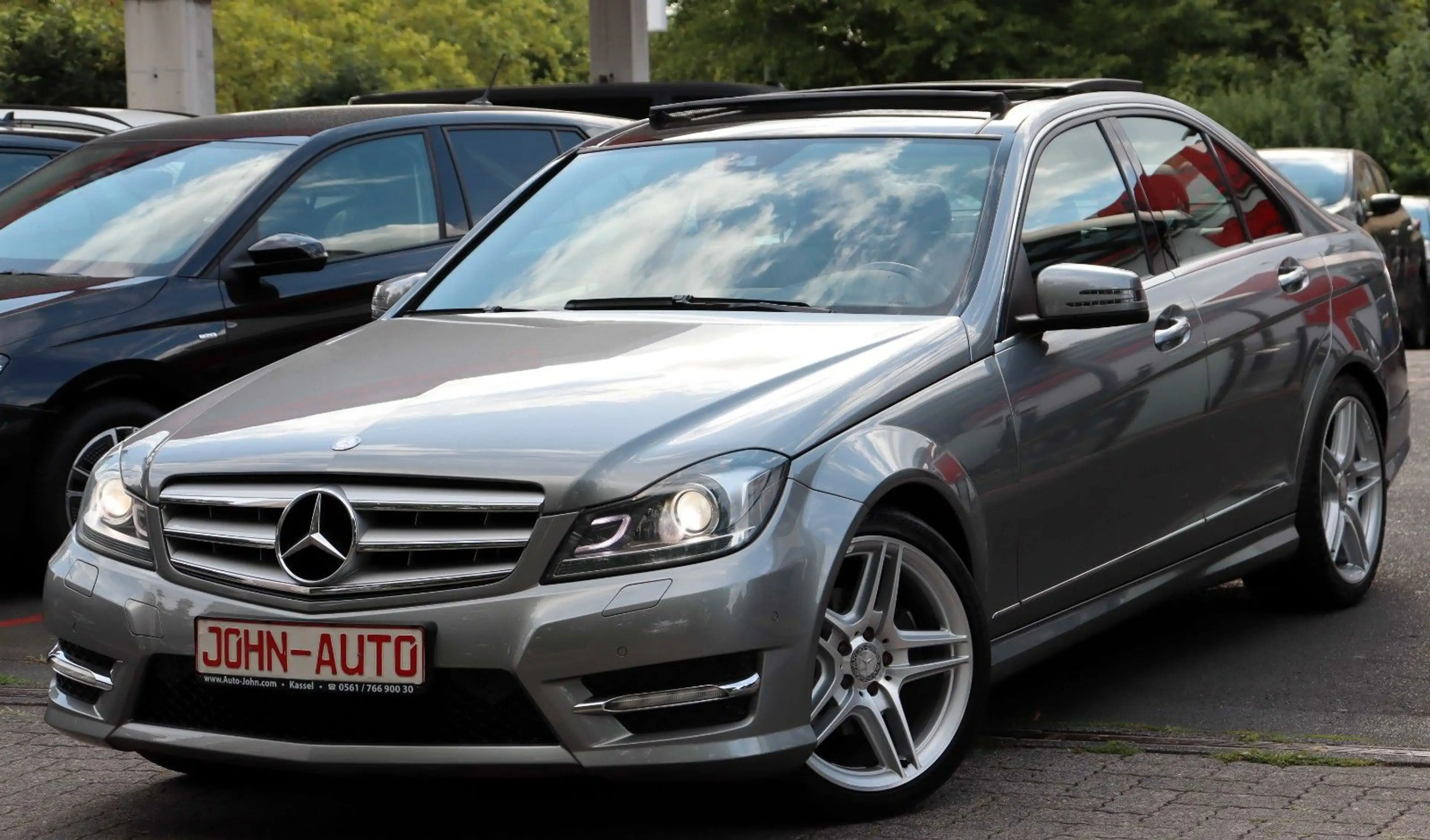 Mercedes-Benz C 220 CDI BlueEfficiency *AMG-Line*2.Hd*H&K*PANO