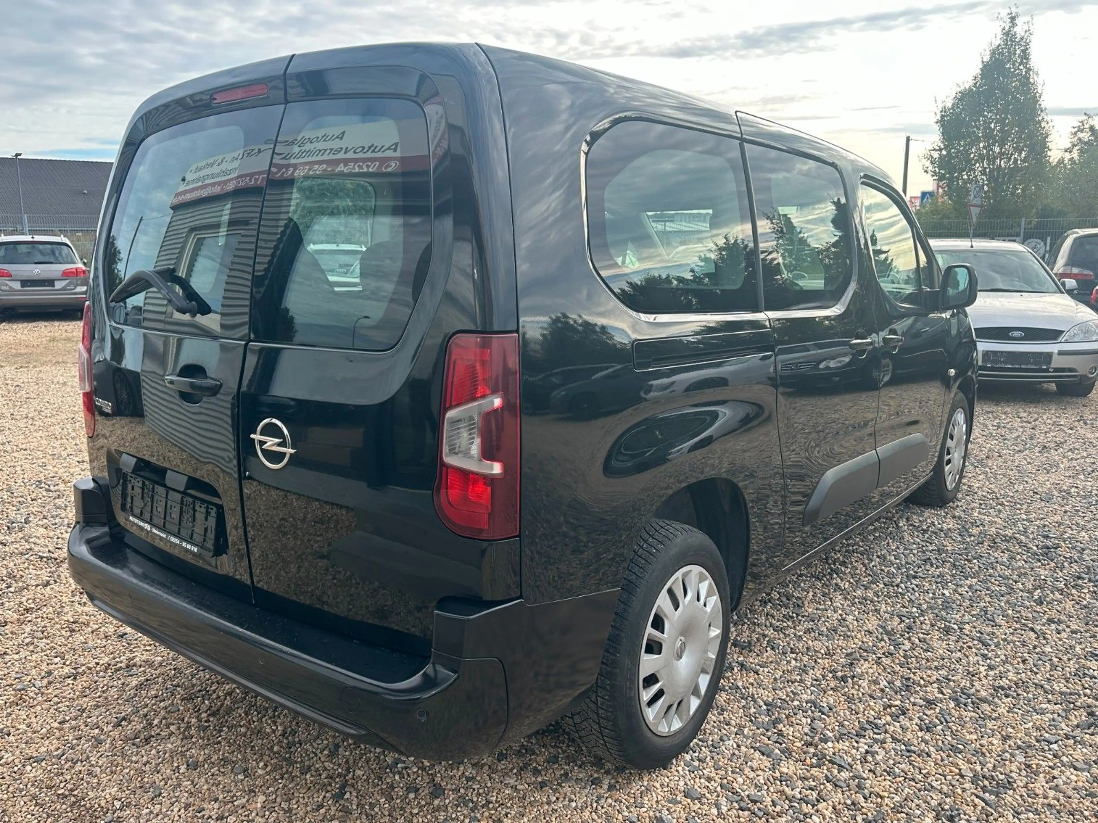 Opel Combo Life Edition/1.HD./7SITZER/TEMPO./KLIMAA./ — photo 4