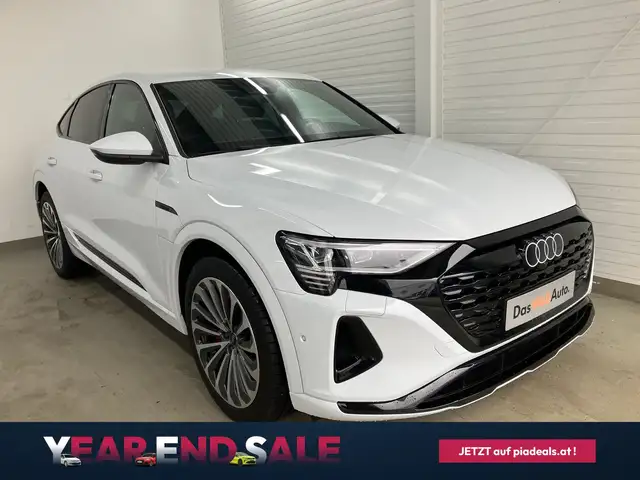 Audi Q8 50 e-tron quattro business