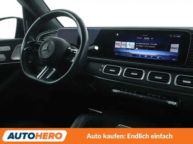 Mercedes-Benz 300 view 13