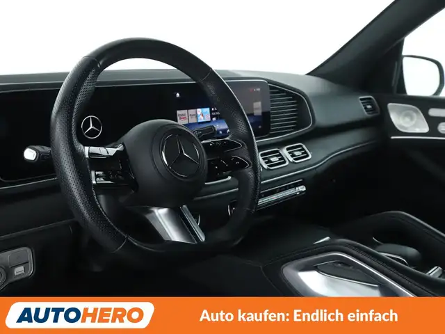 Mercedes-Benz 300 view 11