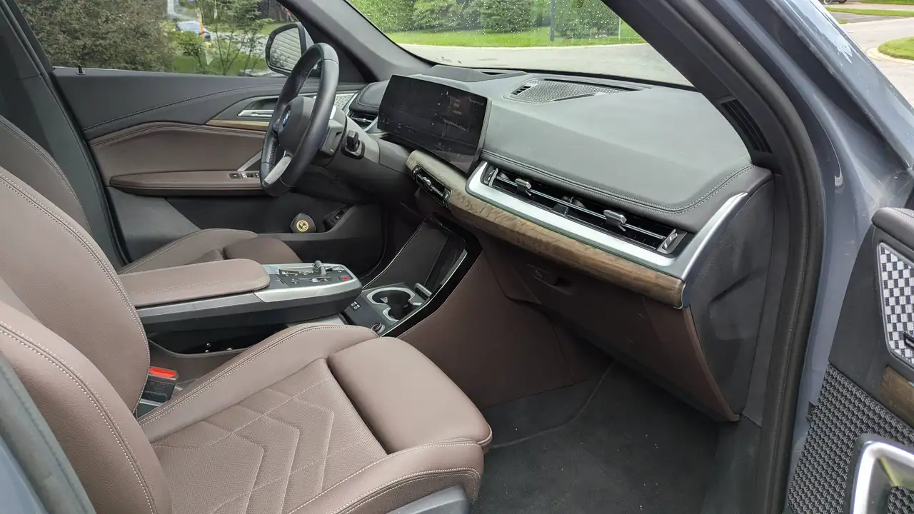 BMW X1 photo BMW X1