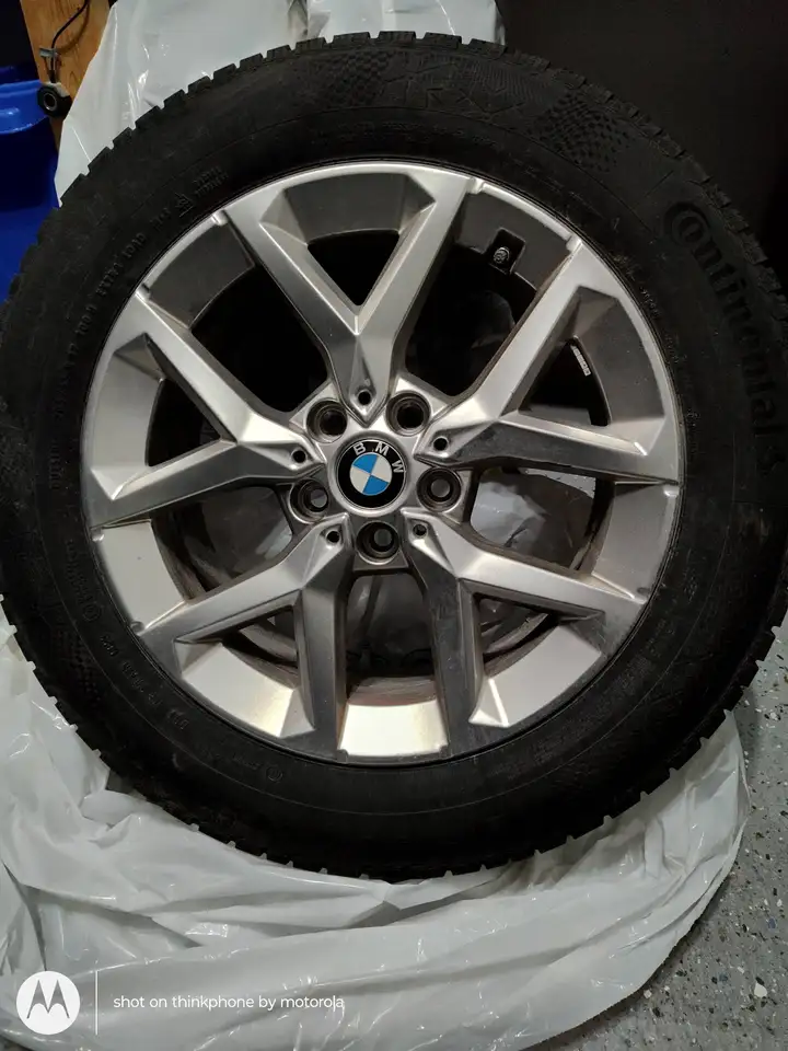 BMW X1 photo BMW X1