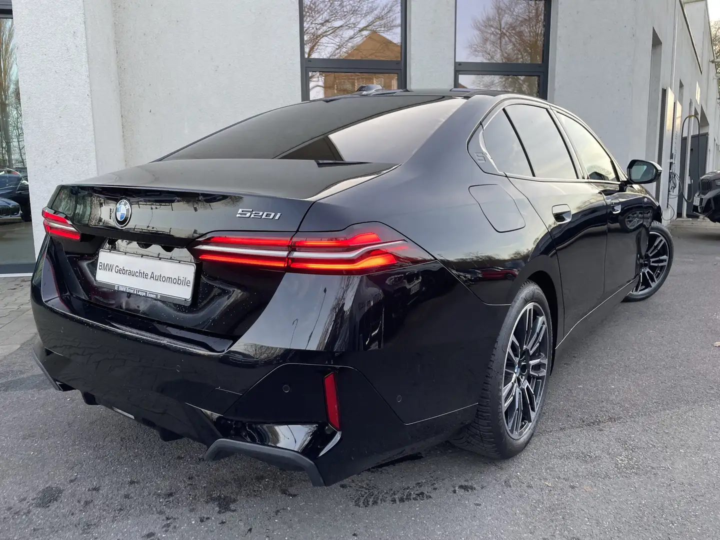 BMW 520 i Limousine M Sportpaket | Head-Up H&K AHK Schwarz - 2