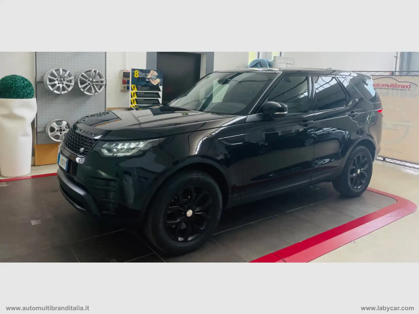 Land Rover Discovery 2.0 TD4 180 CV S Negro - 1