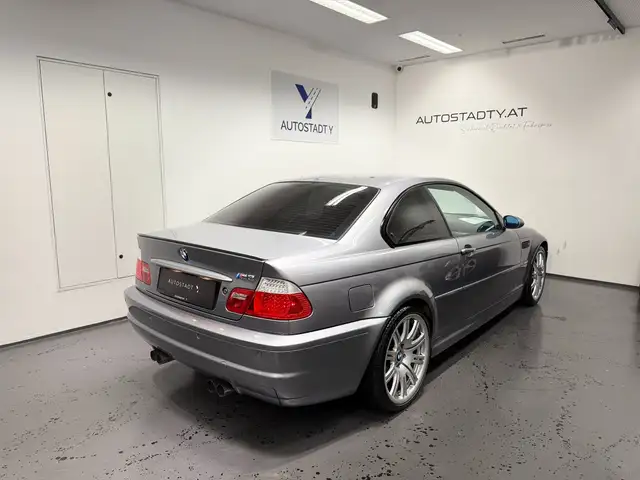 BMW M3 view 10