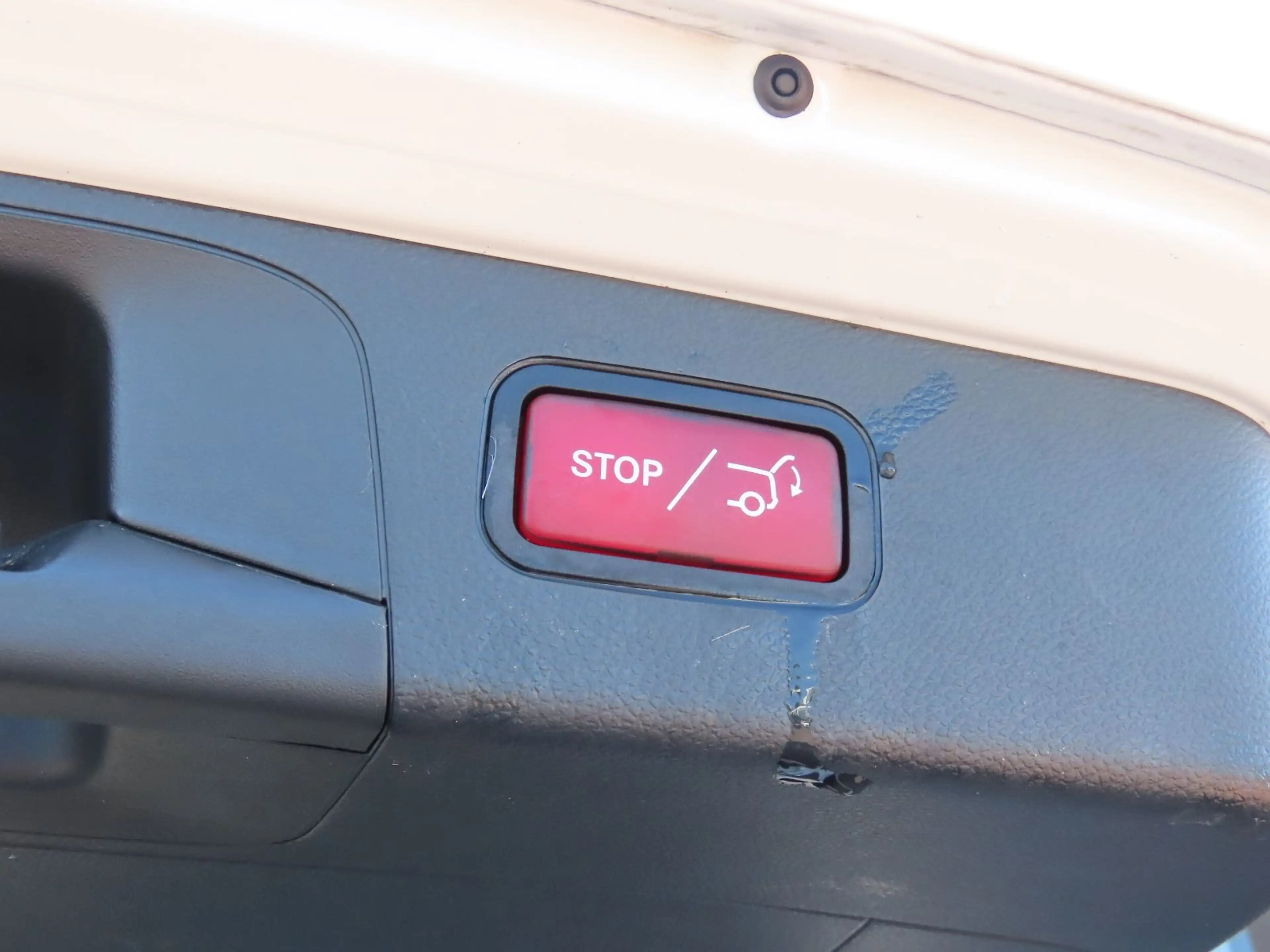 Mercedes-Benz GLC 250 4MATIC Autom. AMG-Line Leder Sitzheizung — photo 8