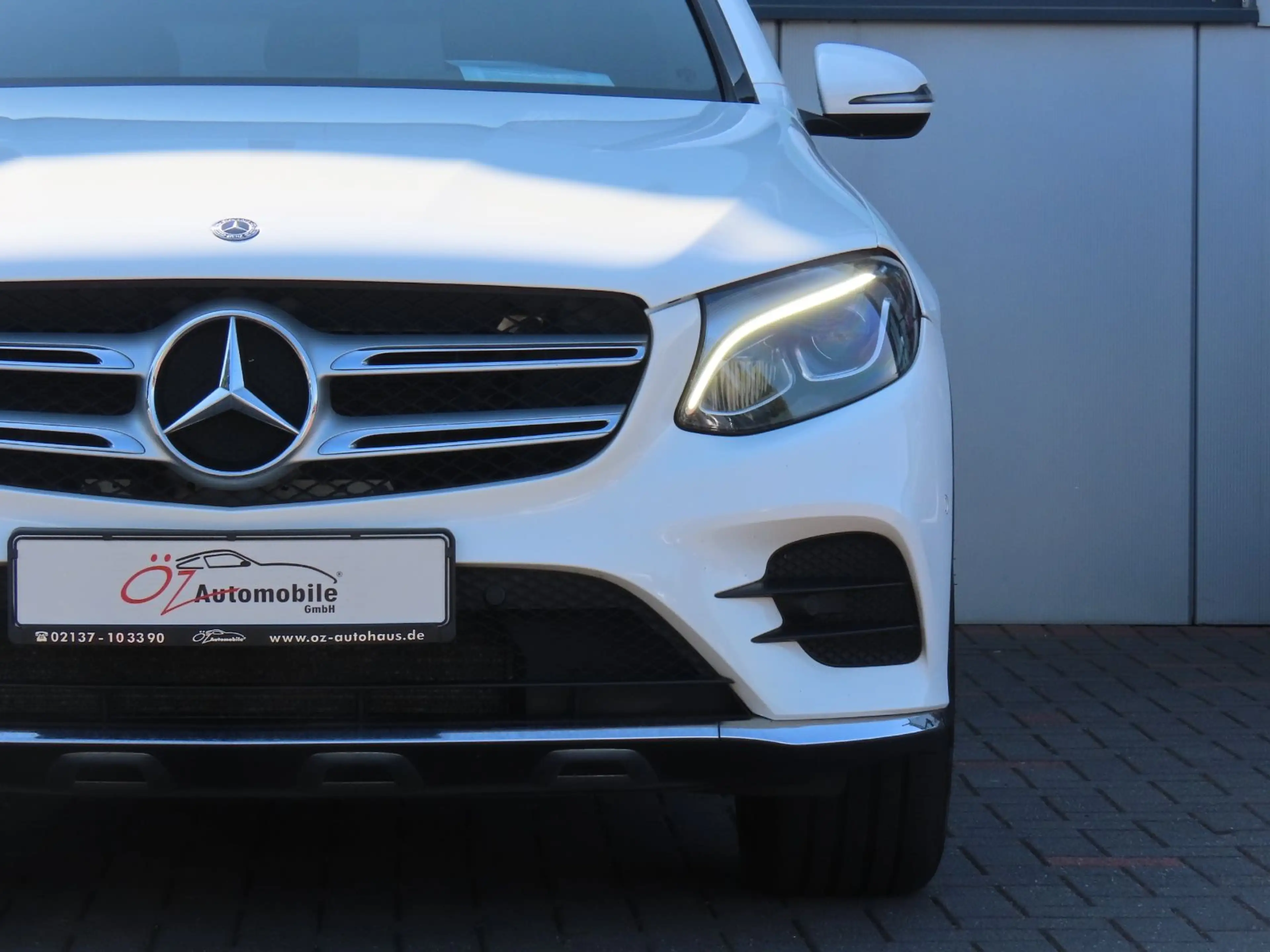 Mercedes-Benz GLC 250 4MATIC Autom. AMG-Line Leder Sitzheizung — photo 4