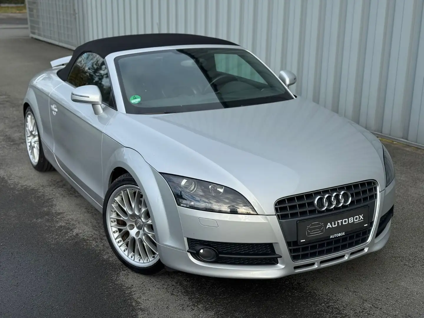 Audi TT 2.0 TFSI Cabrio*LEDER* Silber - 1