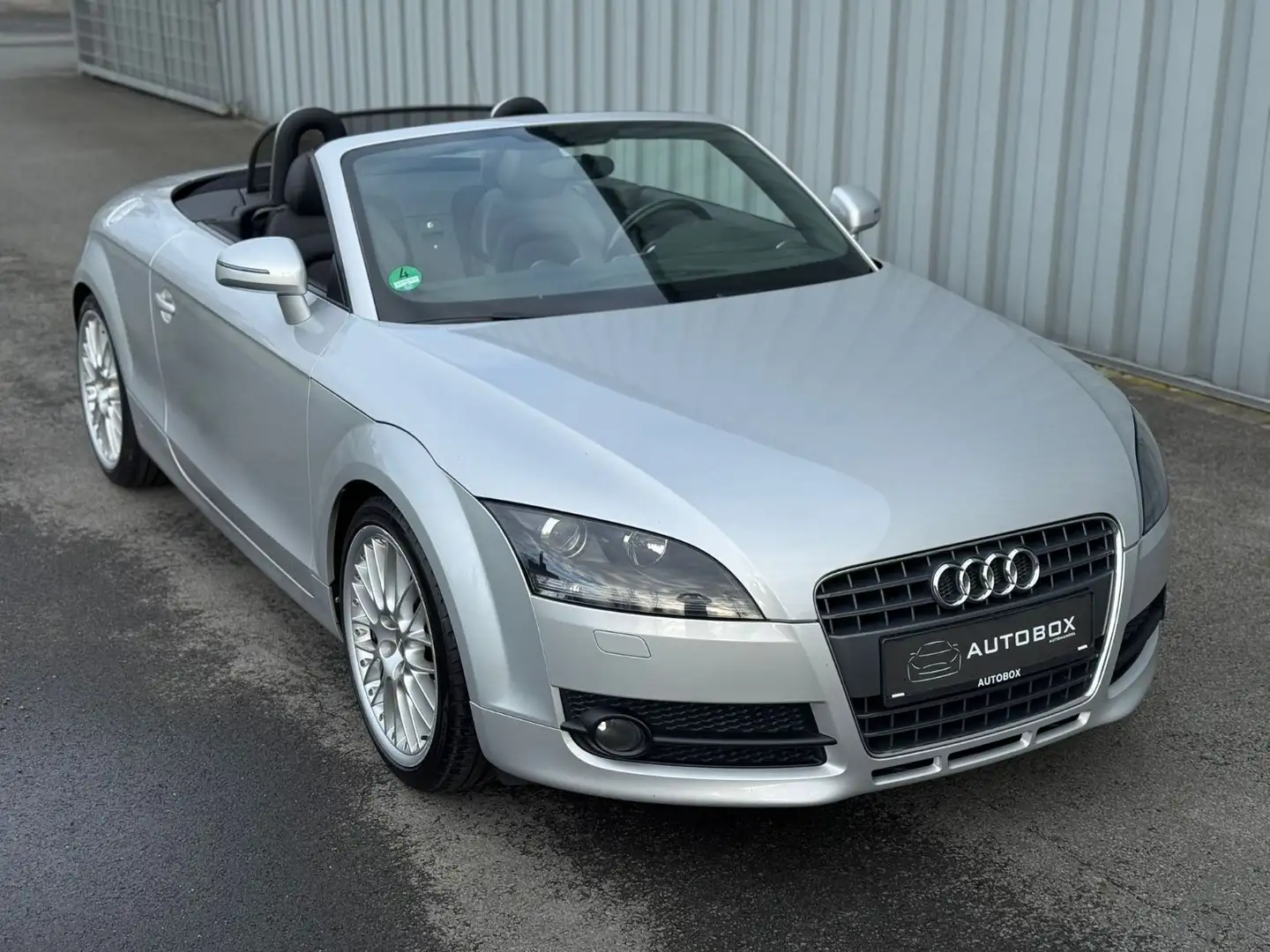 Audi TT 2.0 TFSI Cabrio*LEDER* Silber - 2