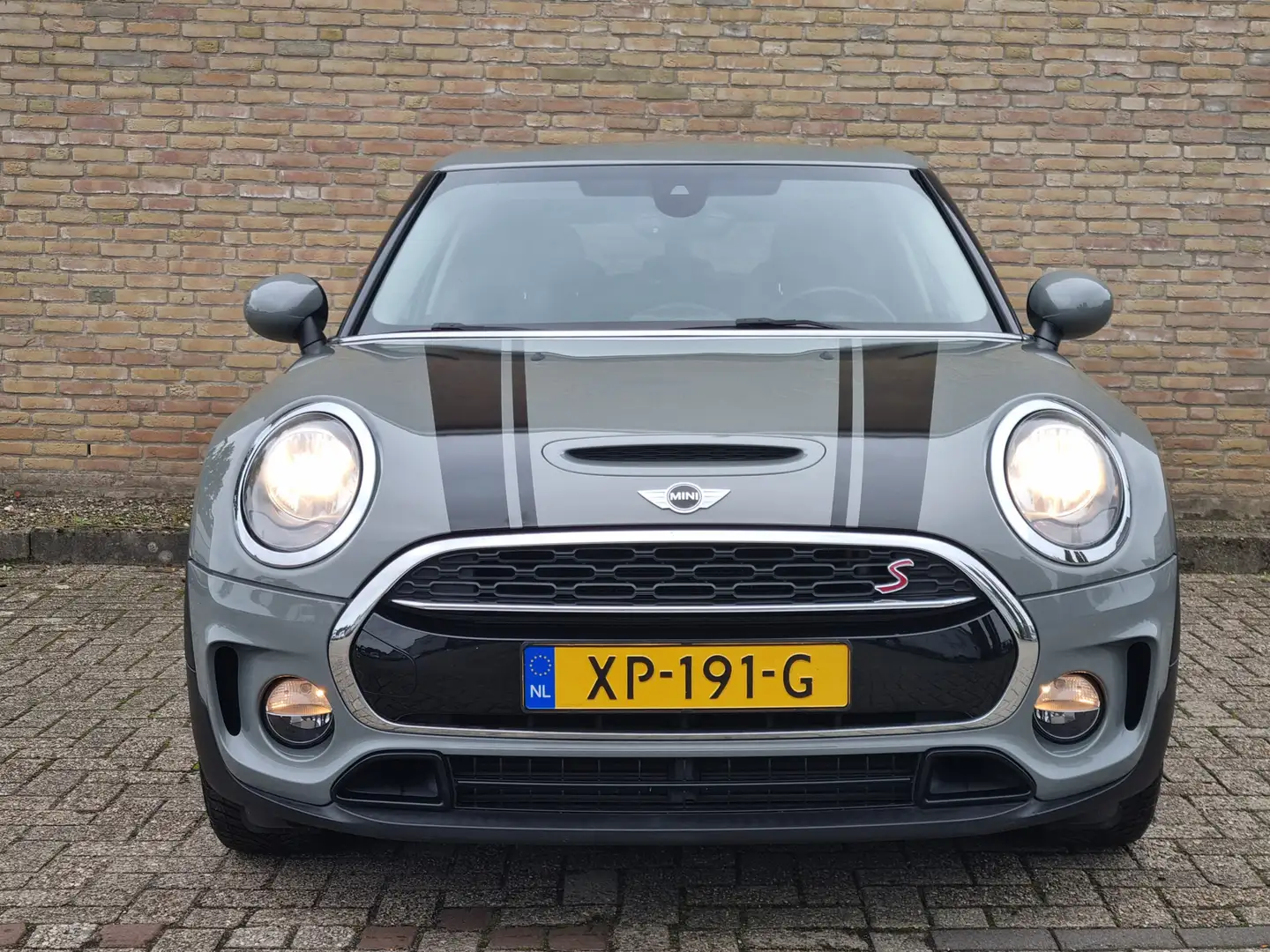 MINI Cooper S Clubman Mini 2.0 KEYLESS ENTRY / PDC / STOELVERWARMING / C Gris - 1