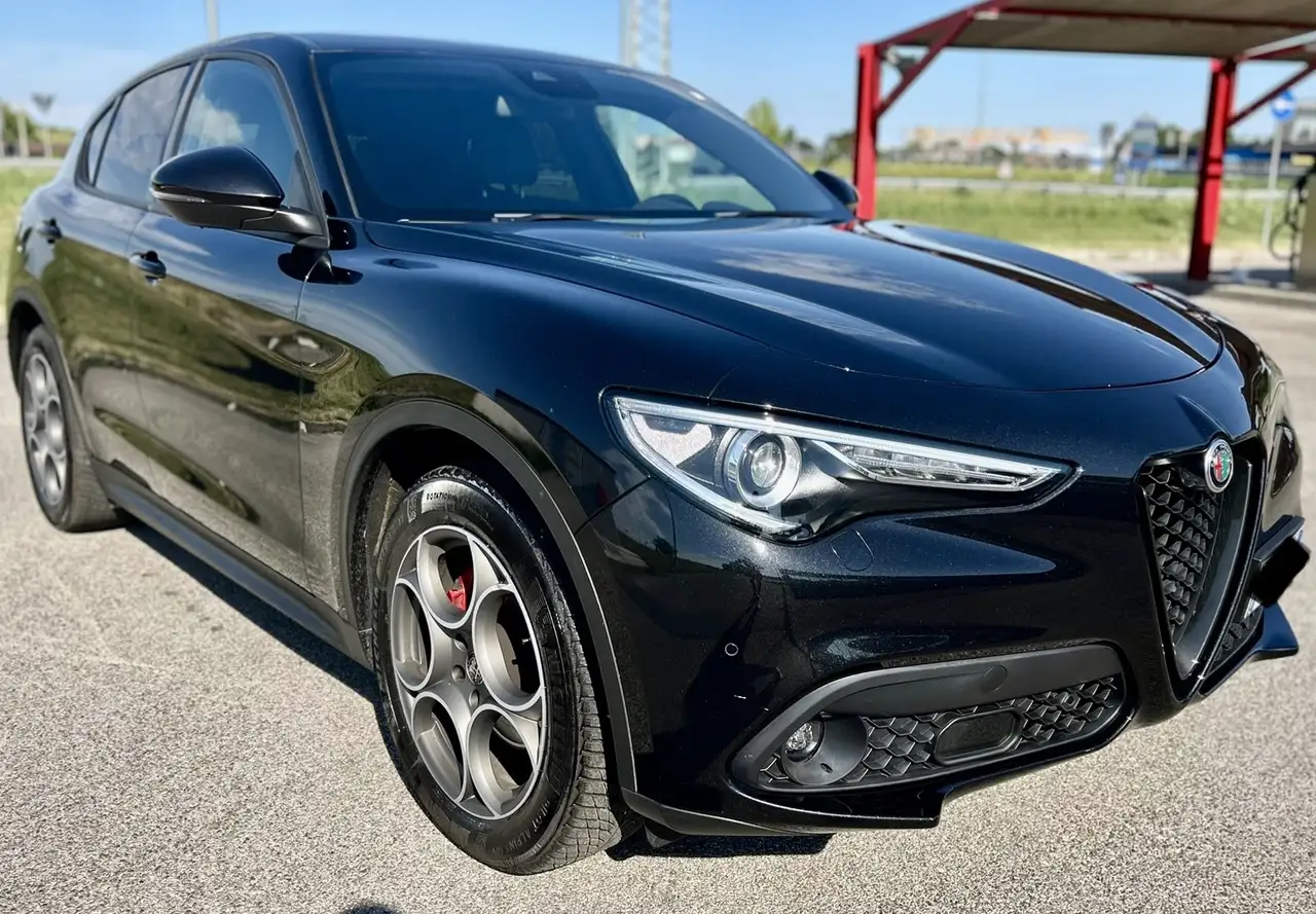 Alfa Romeo Stelvio 2022