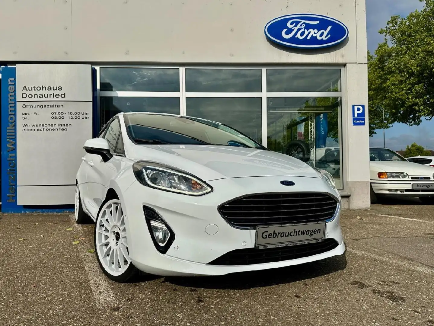 Ford Fiesta Titanium *Subwoofer Ausbau möglich* Blanc - 1