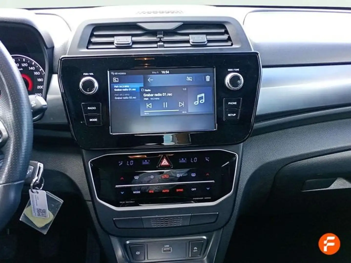 SsangYong Tivoli G15T LP Line Gris - 2