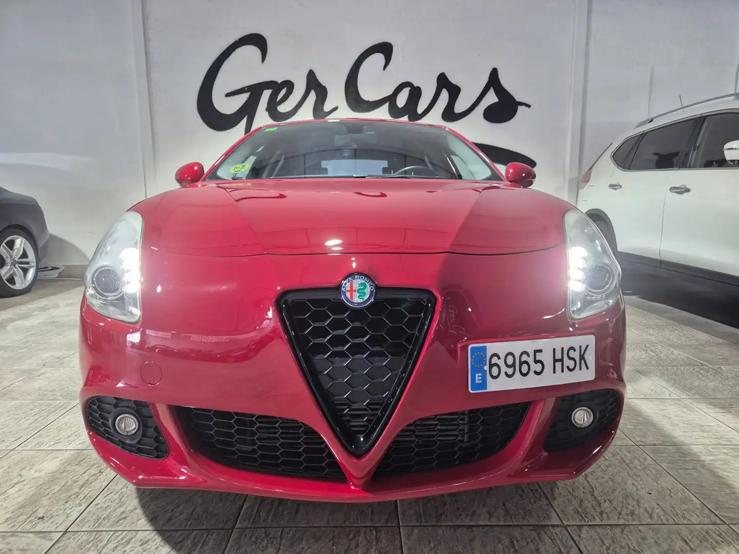 Alfa Romeo Giulietta 1.6JTDm Distinctive Rojo - 1