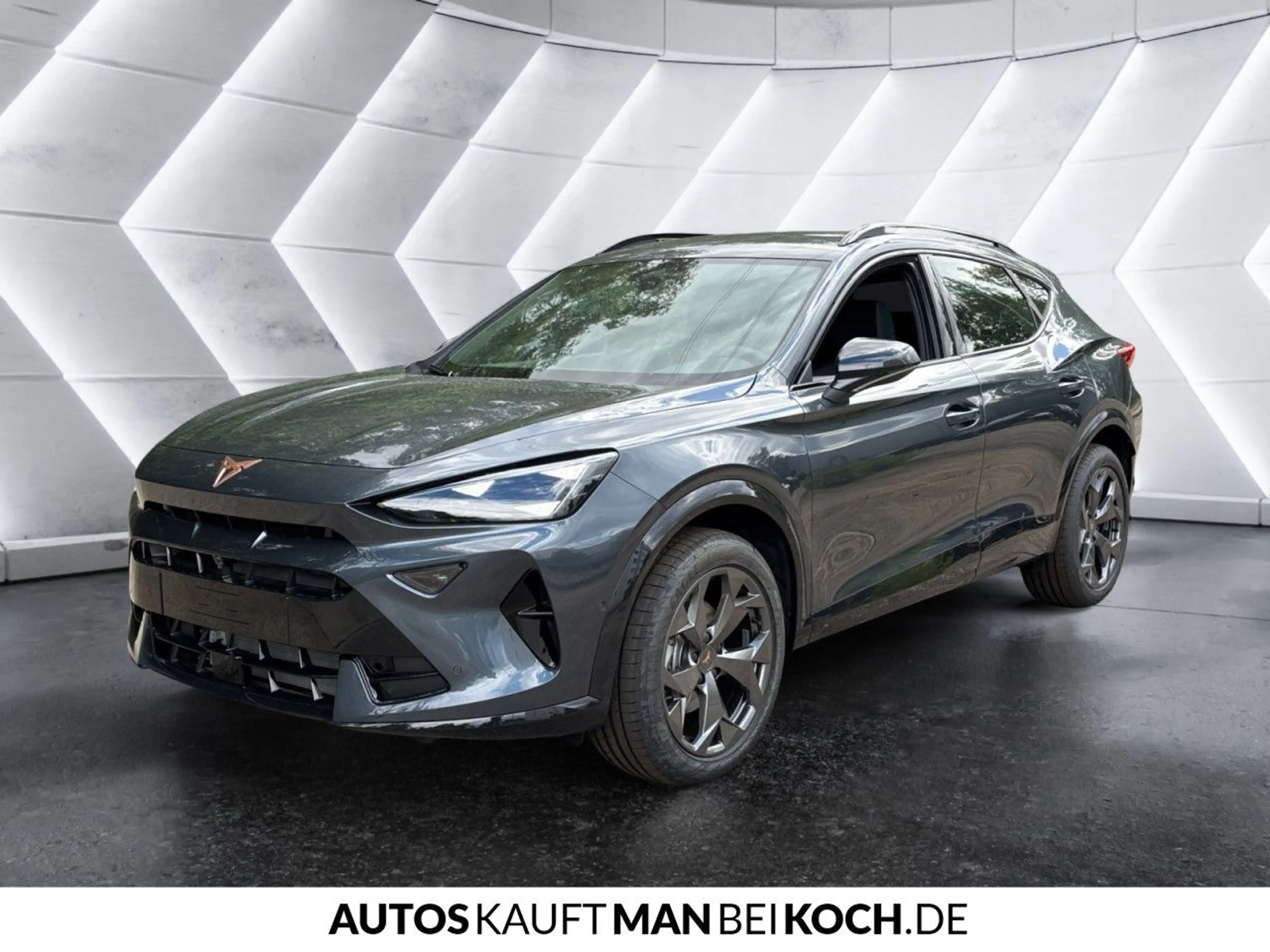 CUPRA Formentor 2.0 TSI DSG 4Dr STANDHZG AHK SENNHEISER — photo 3