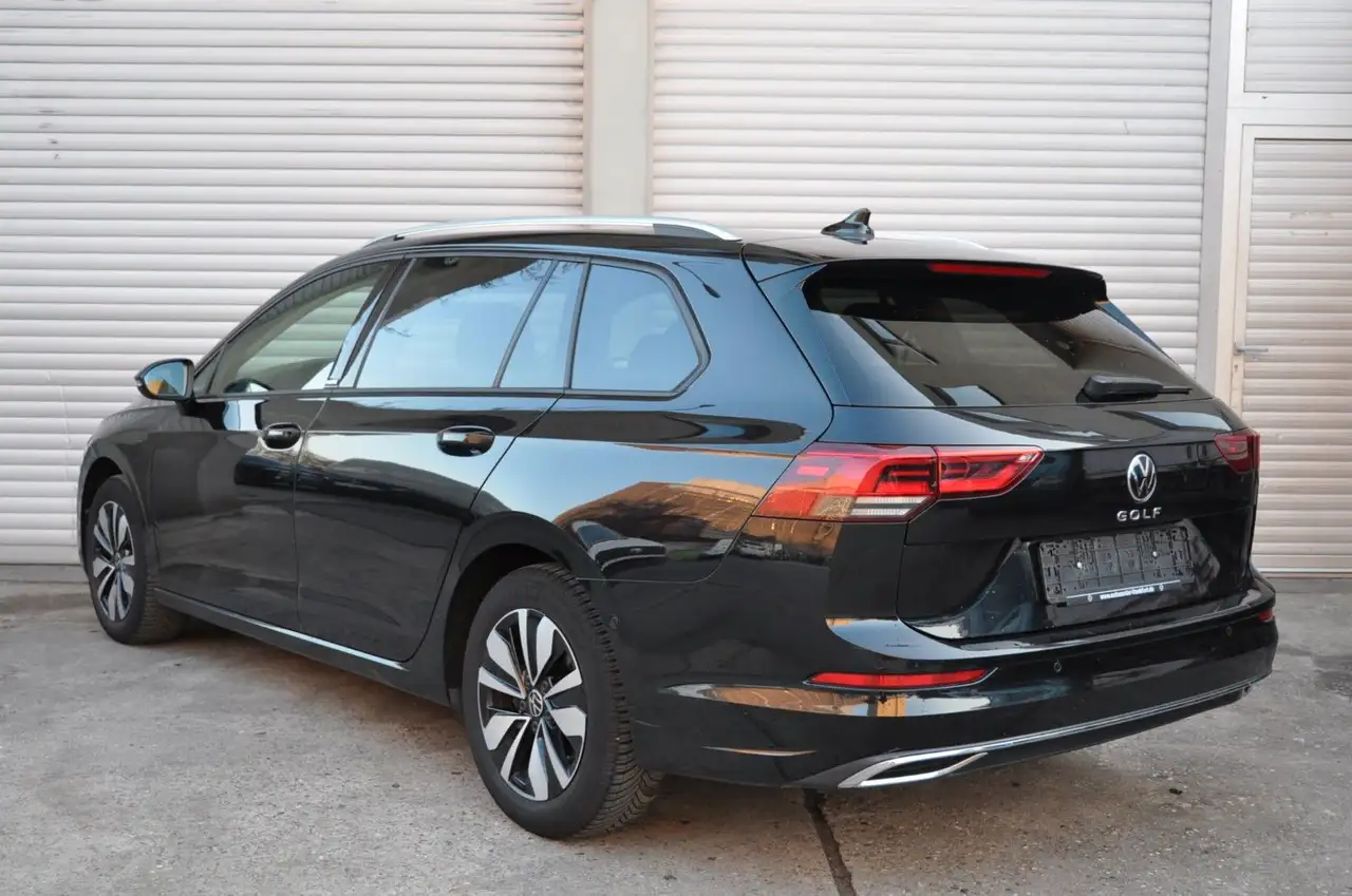 2024 Volkswagen Golf VIII 1,5 tsi Move Var. LED ACC NAVI, photograph 2