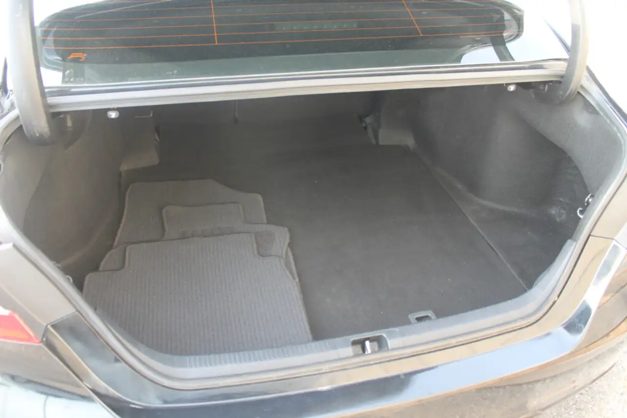 Toyota Camry снимка Toyota Camry