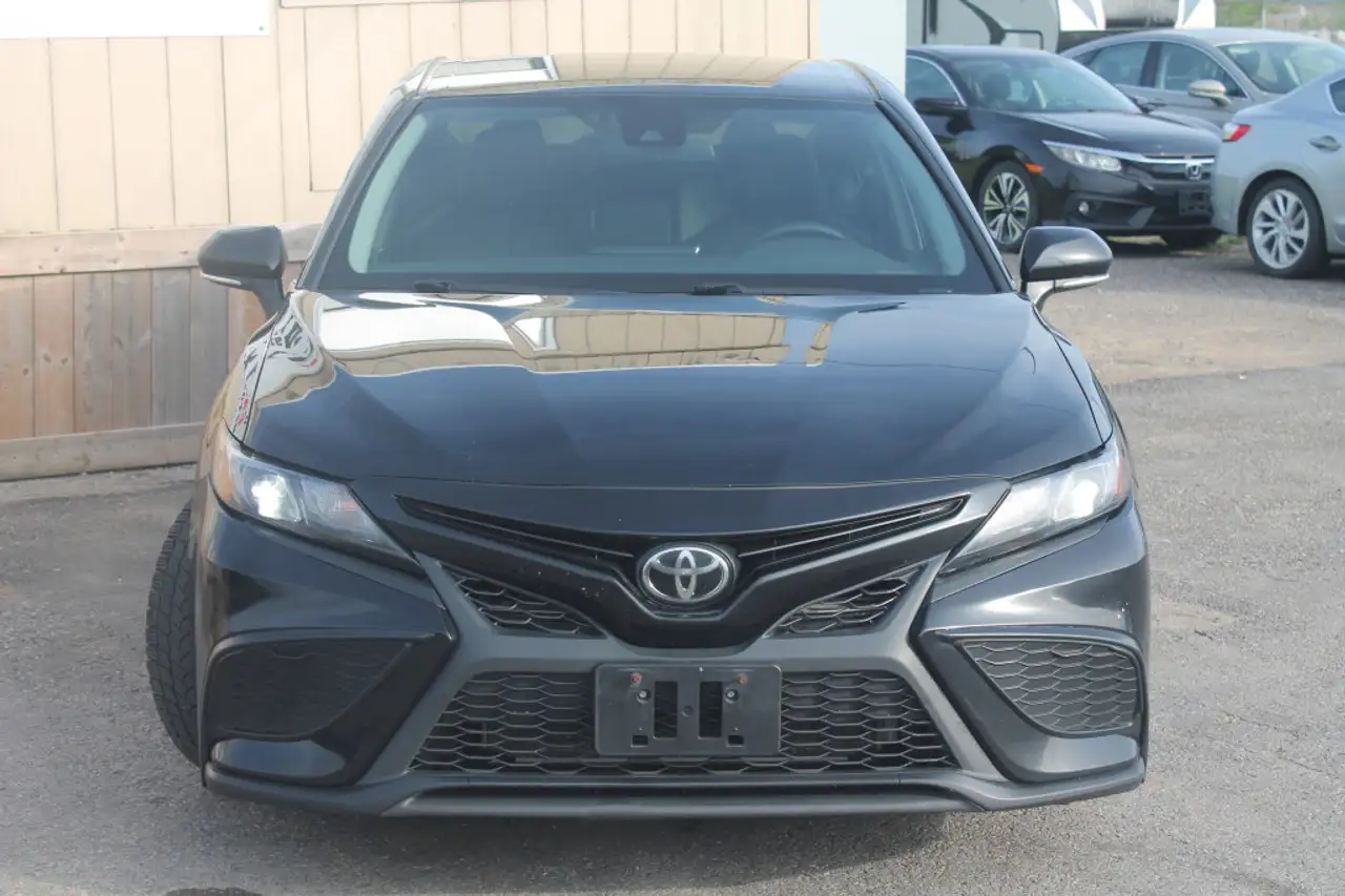 Toyota Camry снимка Toyota Camry
