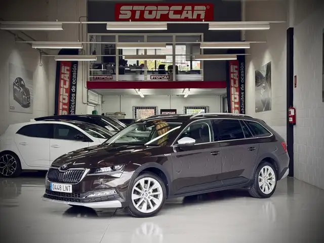 Skoda Superb Combi 2.0TDI AdBlue tech Scout DSG 147kW