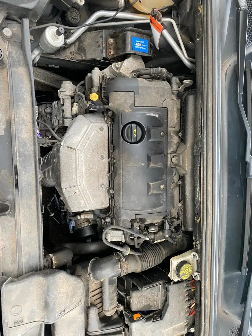 Peugeot 308 Sport Gris - 2