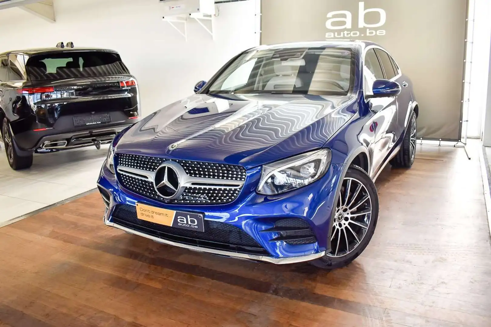 Mercedes-Benz GLC 300 4-MATIC COUPE AMG-LINE, BURMESTER, LED, 360 Blauw - 2