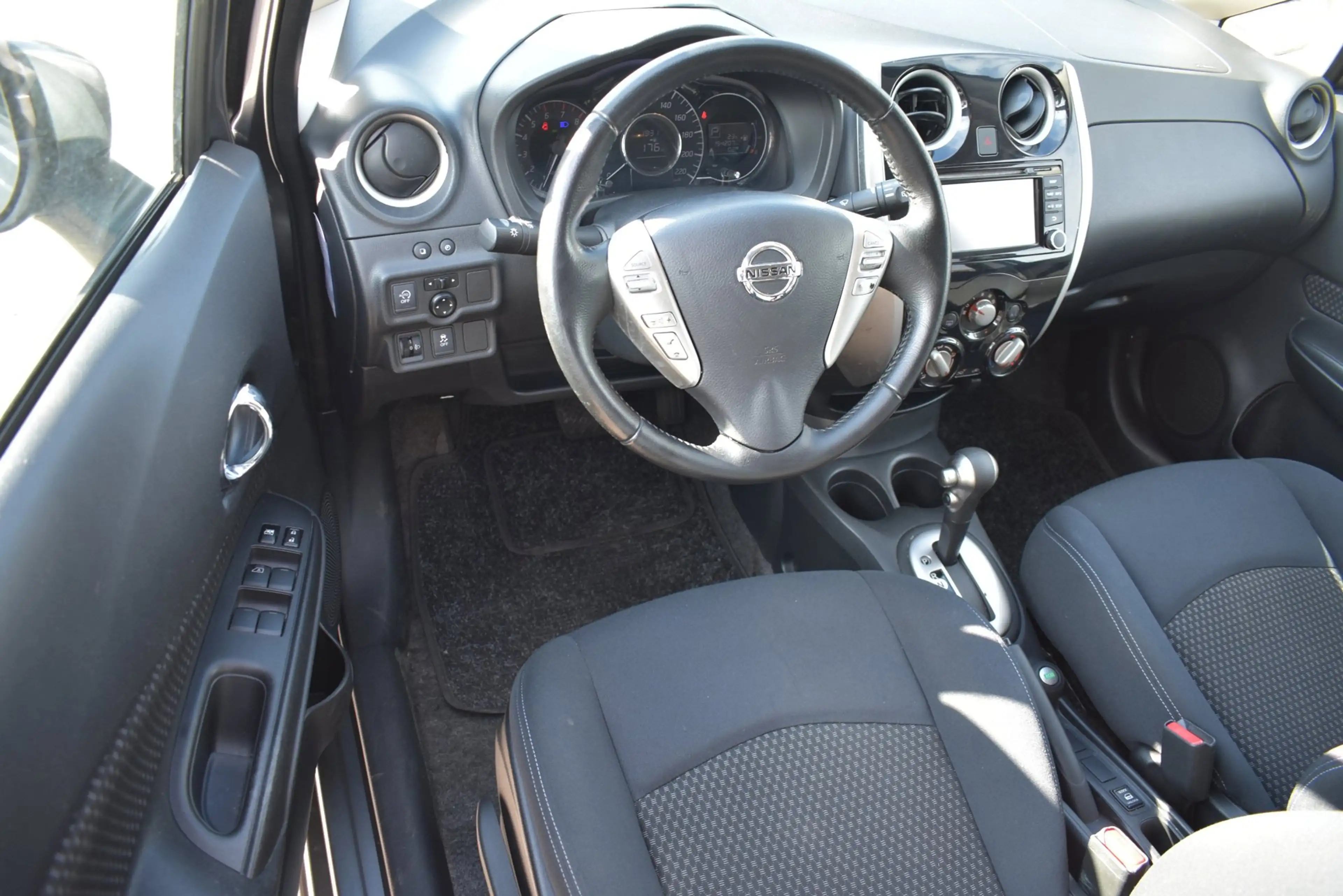Nissan Note 1.2 DIG-S Connect Edition — photo 8