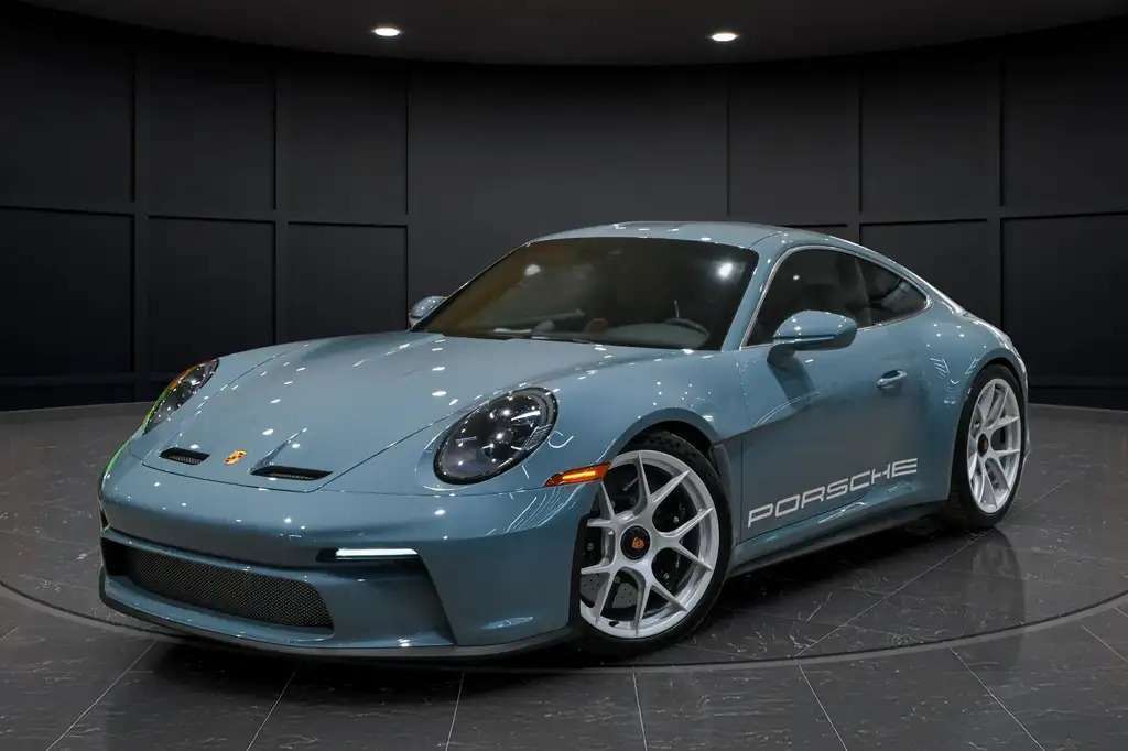 2024 Porsche Unspecified Coupe