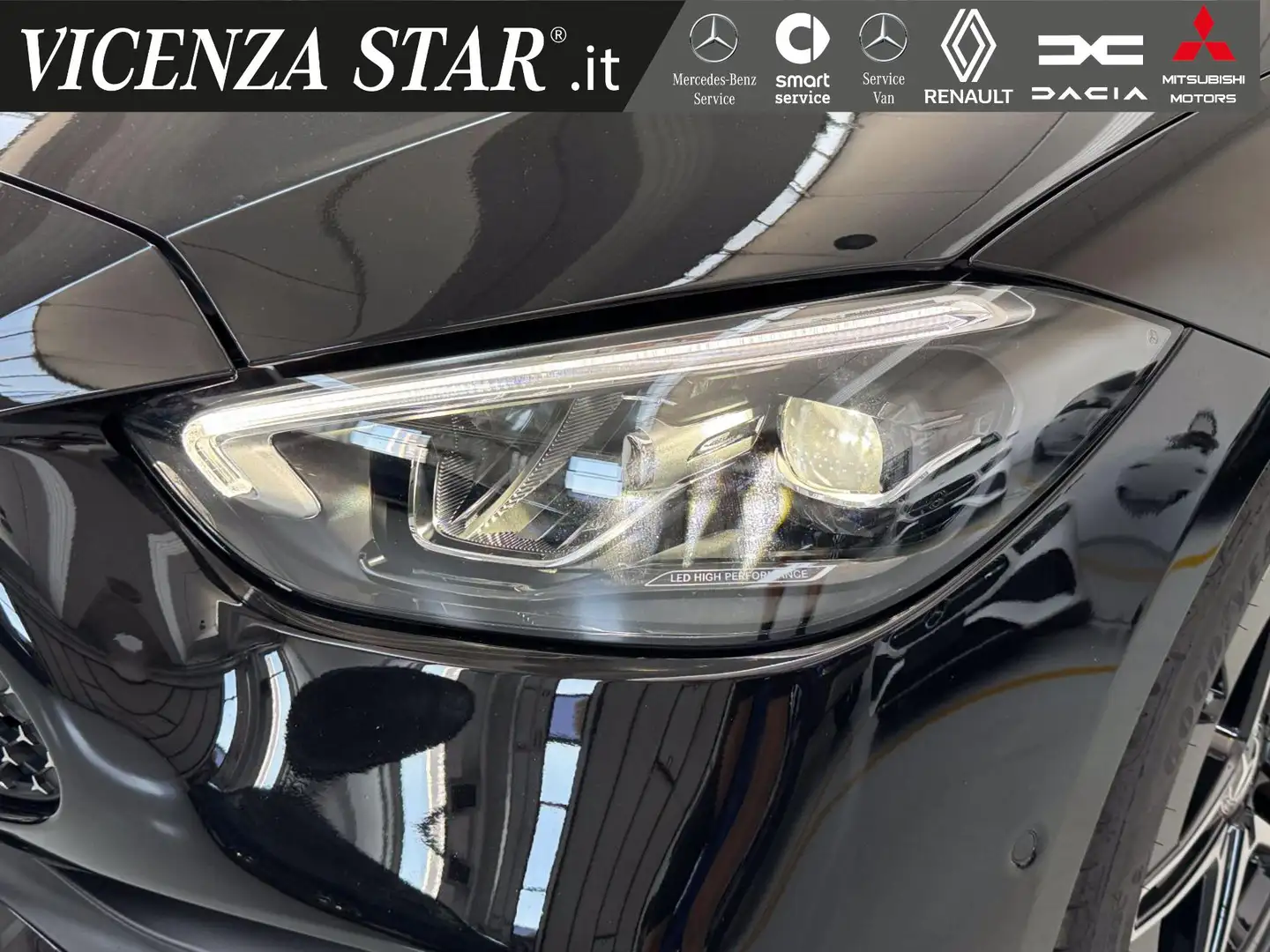 Mercedes-Benz C 200 d MHV S.W. AMG PREMIUM Nero - 2