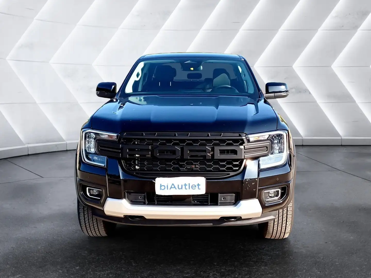 Ford Ranger 2.0 ecoblue doppia cabina Limited awd 205cv auto Noir - 2