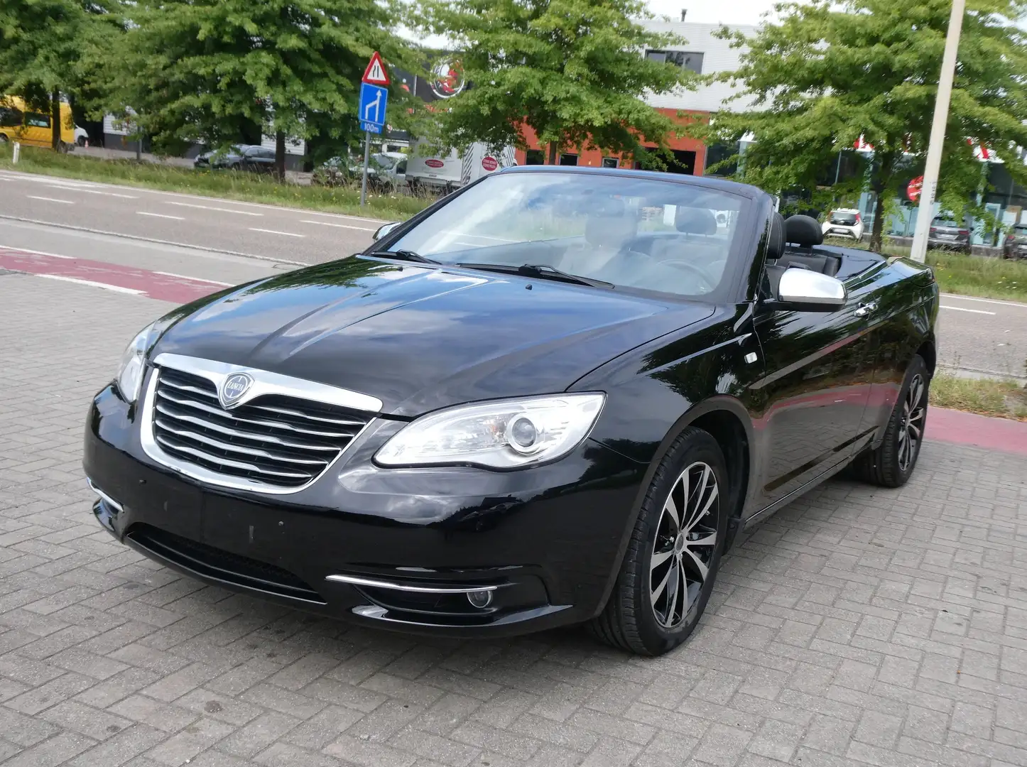 Lancia Flavia 2.4i Aut., 1jaar Garantie Nero - 1