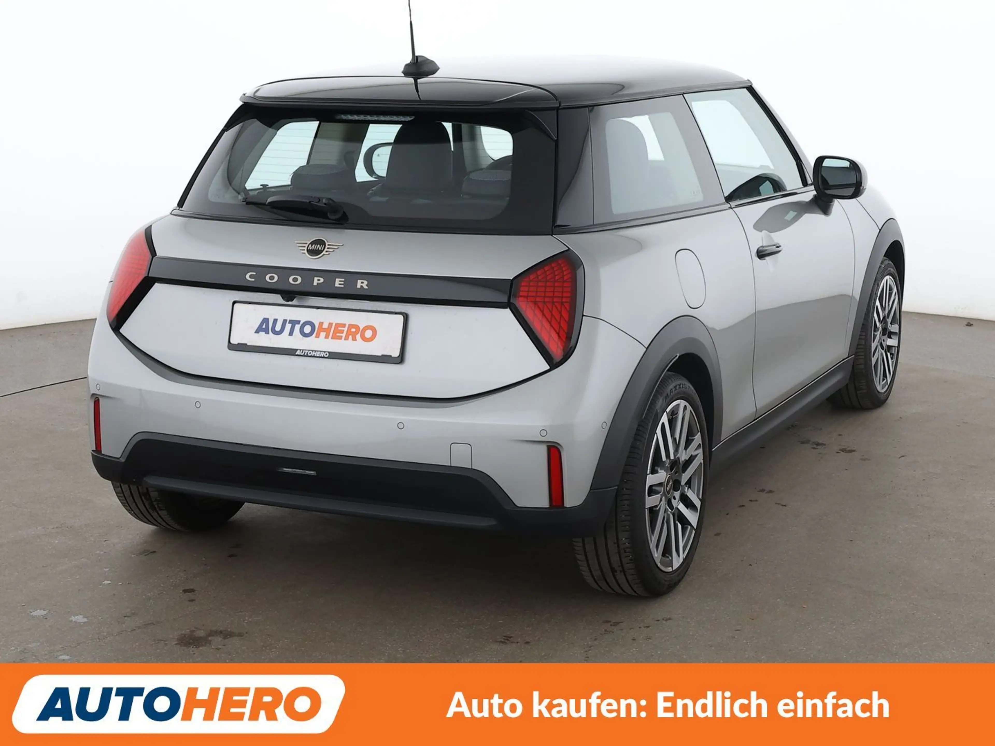 MINI Cooper Coupe Cooper C Classic Trim Aut.*NAVI*LED*TEMPO*CAM*PDC* — photo 6