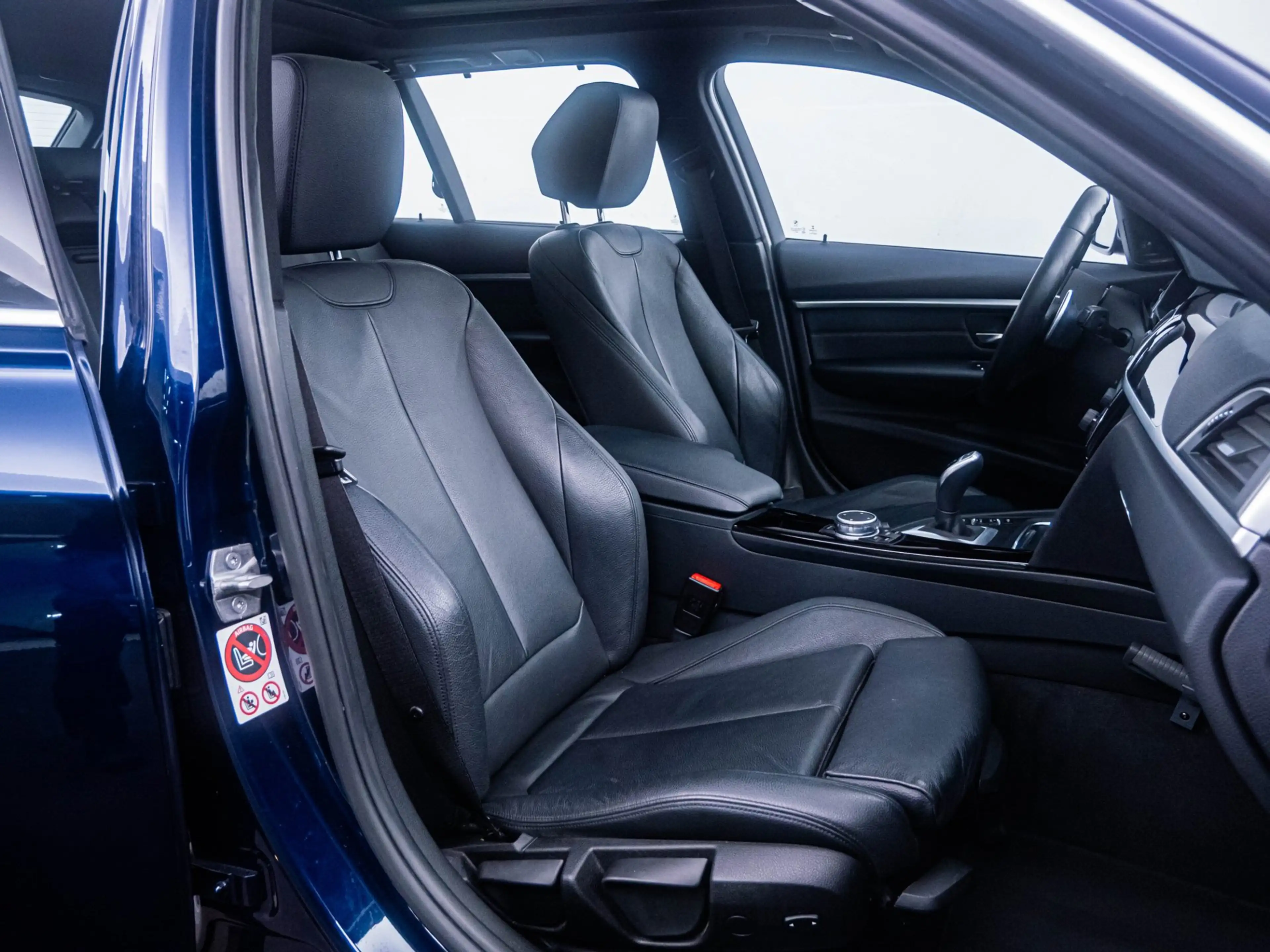 BMW 330 3-serie Touring 330i M-Sport High Executive H/K|HU — photo 9