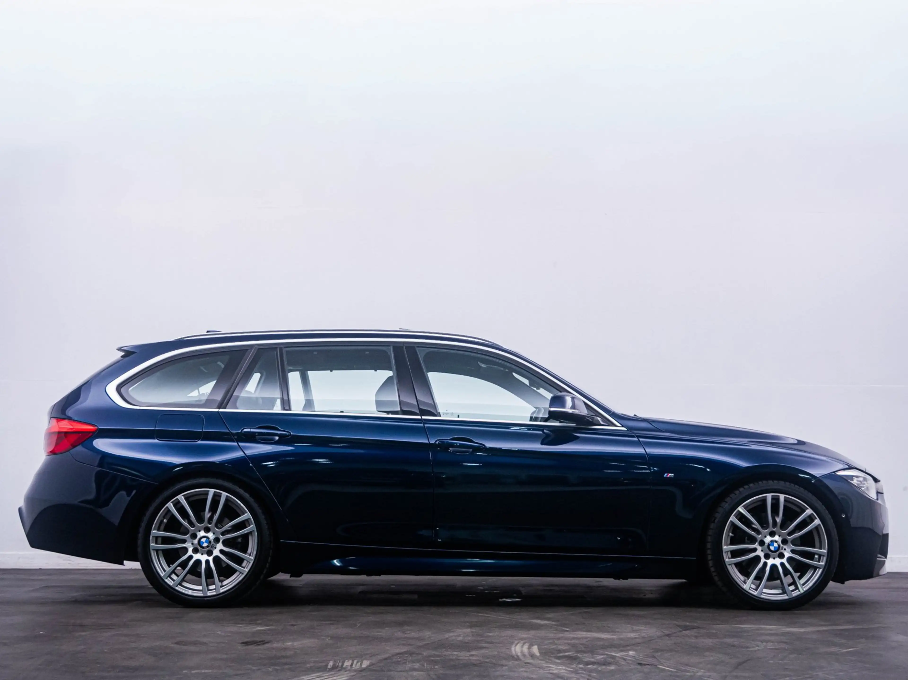 BMW 330 3-serie Touring 330i M-Sport High Executive H/K|HU — photo 12