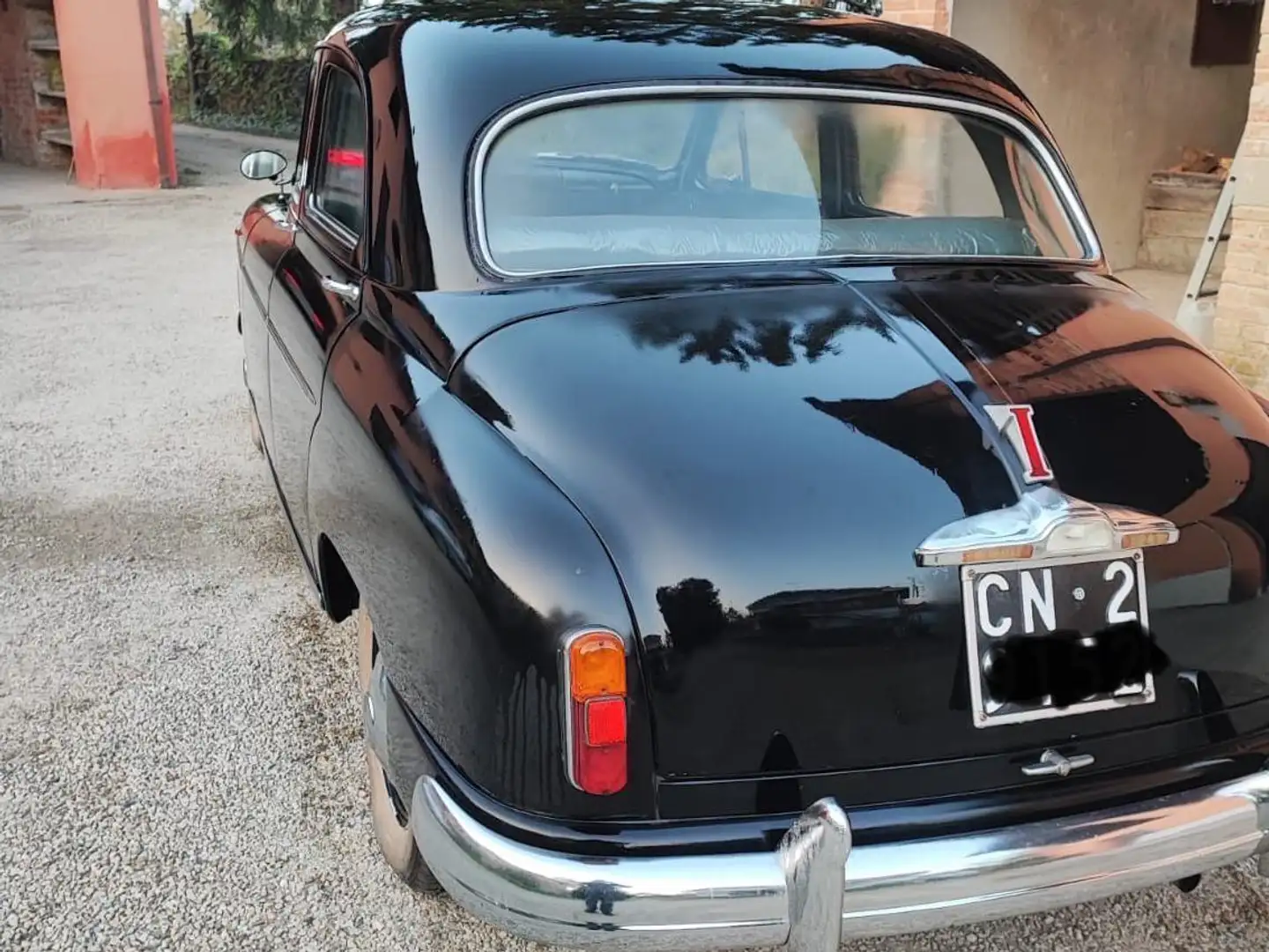 Fiat Negru - 2