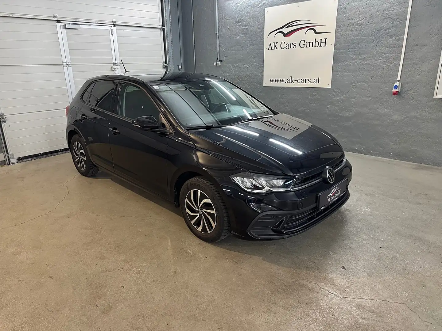 Volkswagen Polo 1,0 TSI Life *Sitzheizung* Noir - 1