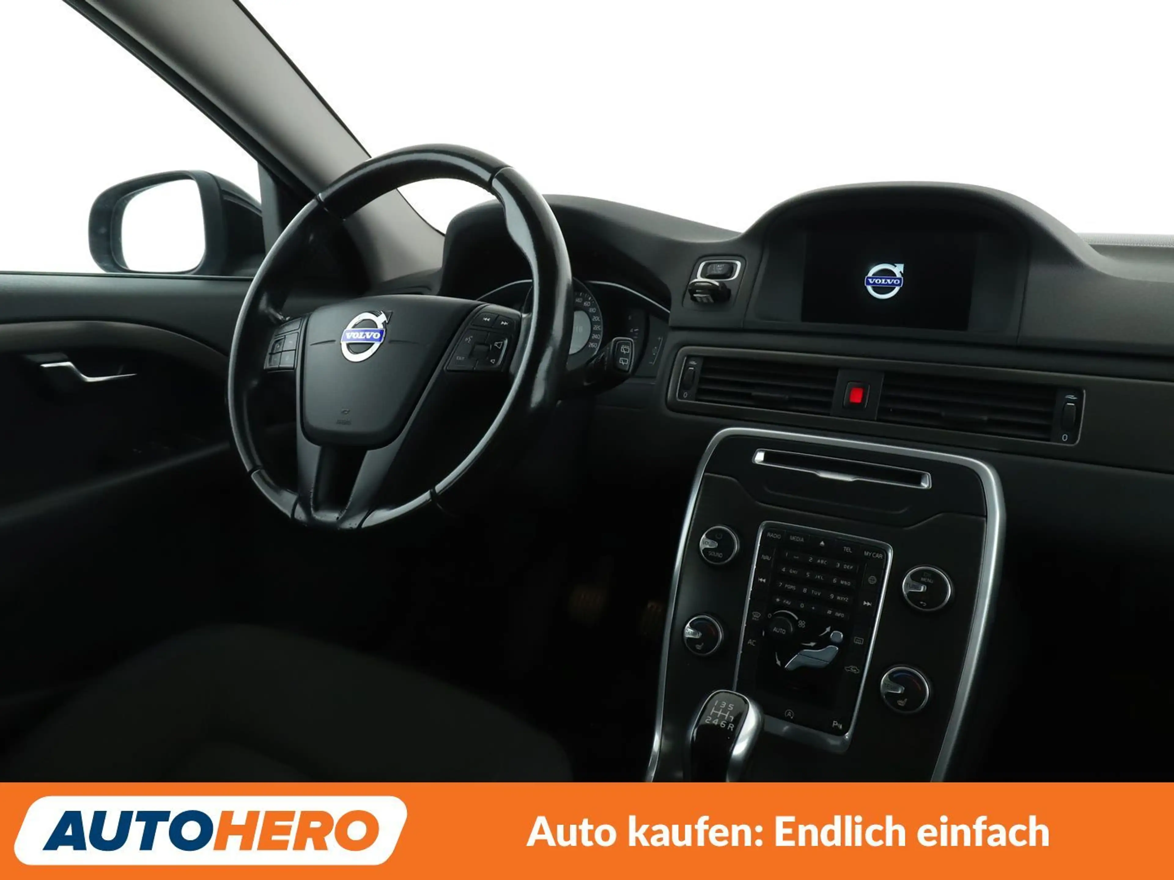 Volvo V70 2.0 D2 Linje Classic *NAVI*TEMPO*PDC*SHZ*AHK*ALU* — photo 13