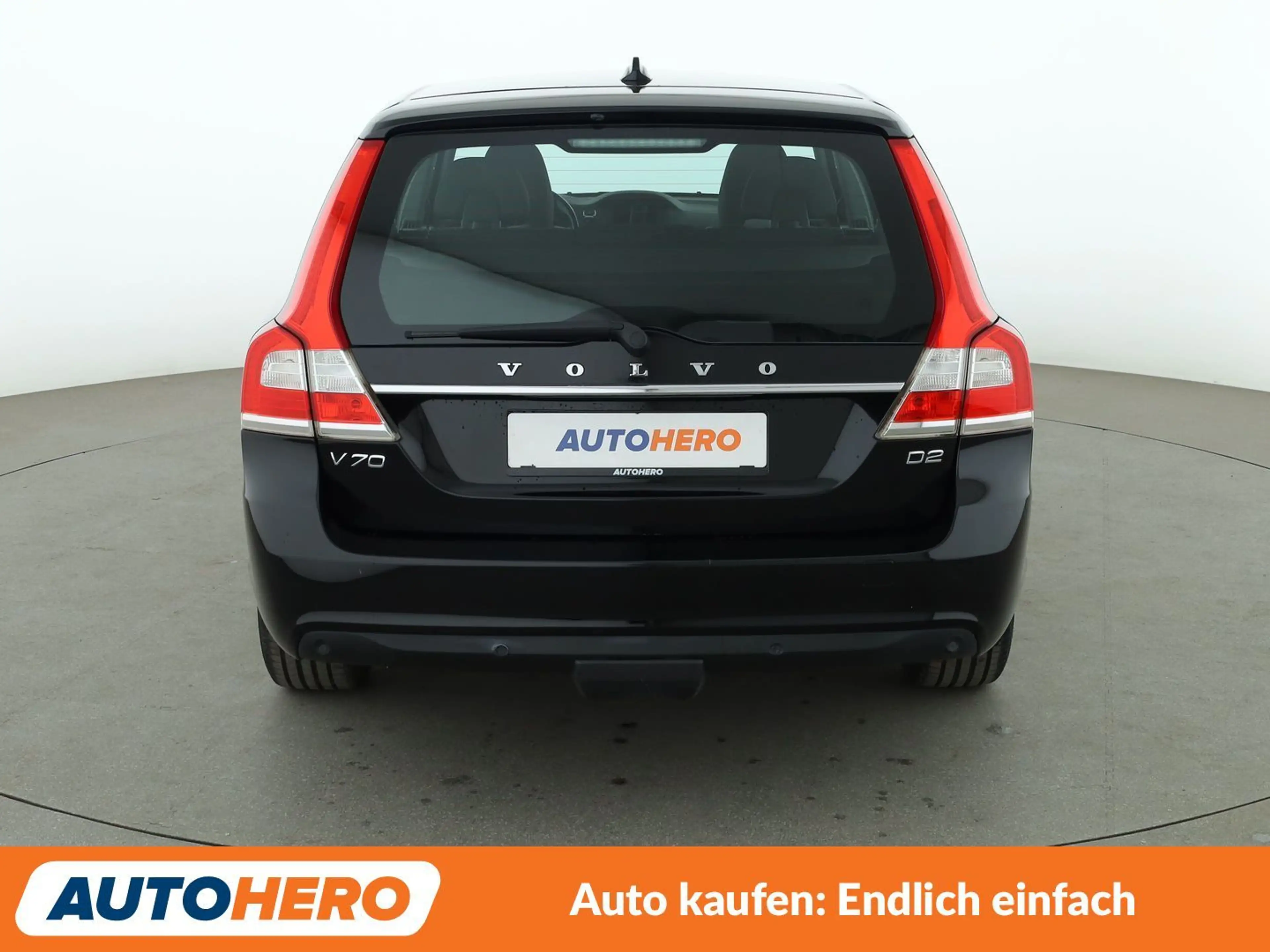 Volvo V70 2.0 D2 Linje Classic *NAVI*TEMPO*PDC*SHZ*AHK*ALU* — photo 5
