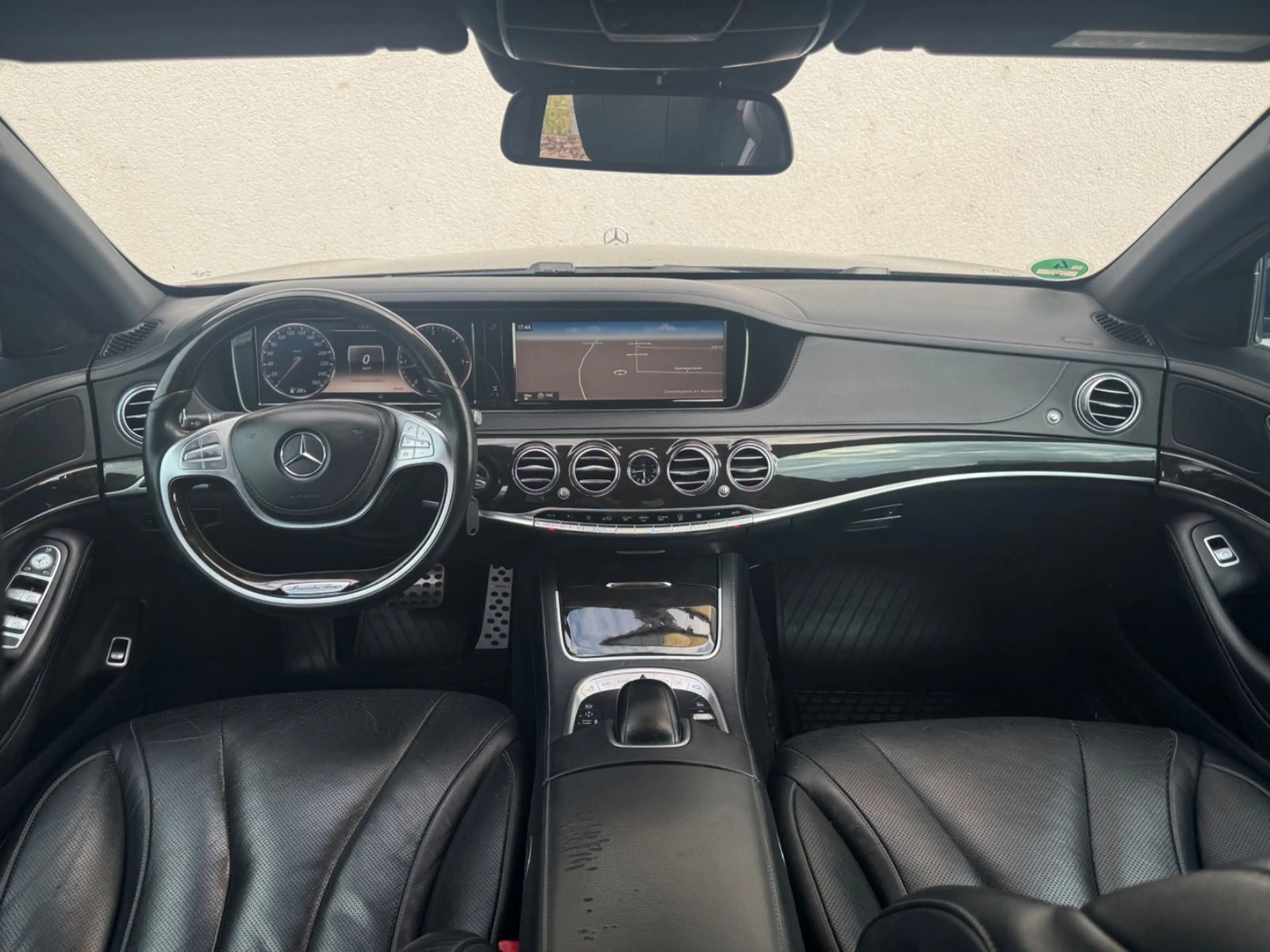 Mercedes-Benz S 350 BlueTec / d ( S 63 AMG Optik/ Sound Gen.) — photo 10
