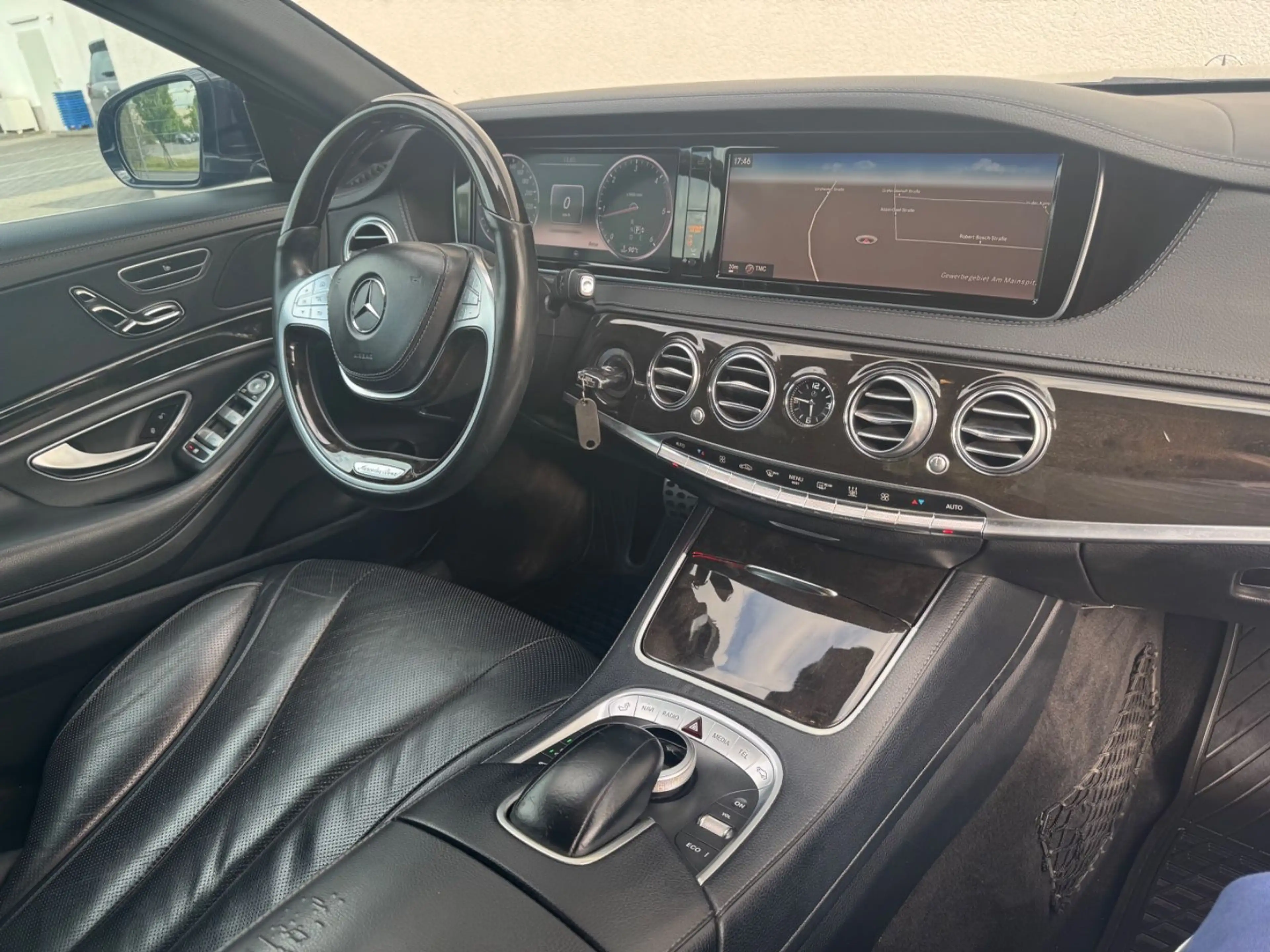 Mercedes-Benz S 350 BlueTec / d ( S 63 AMG Optik/ Sound Gen.) — photo 7