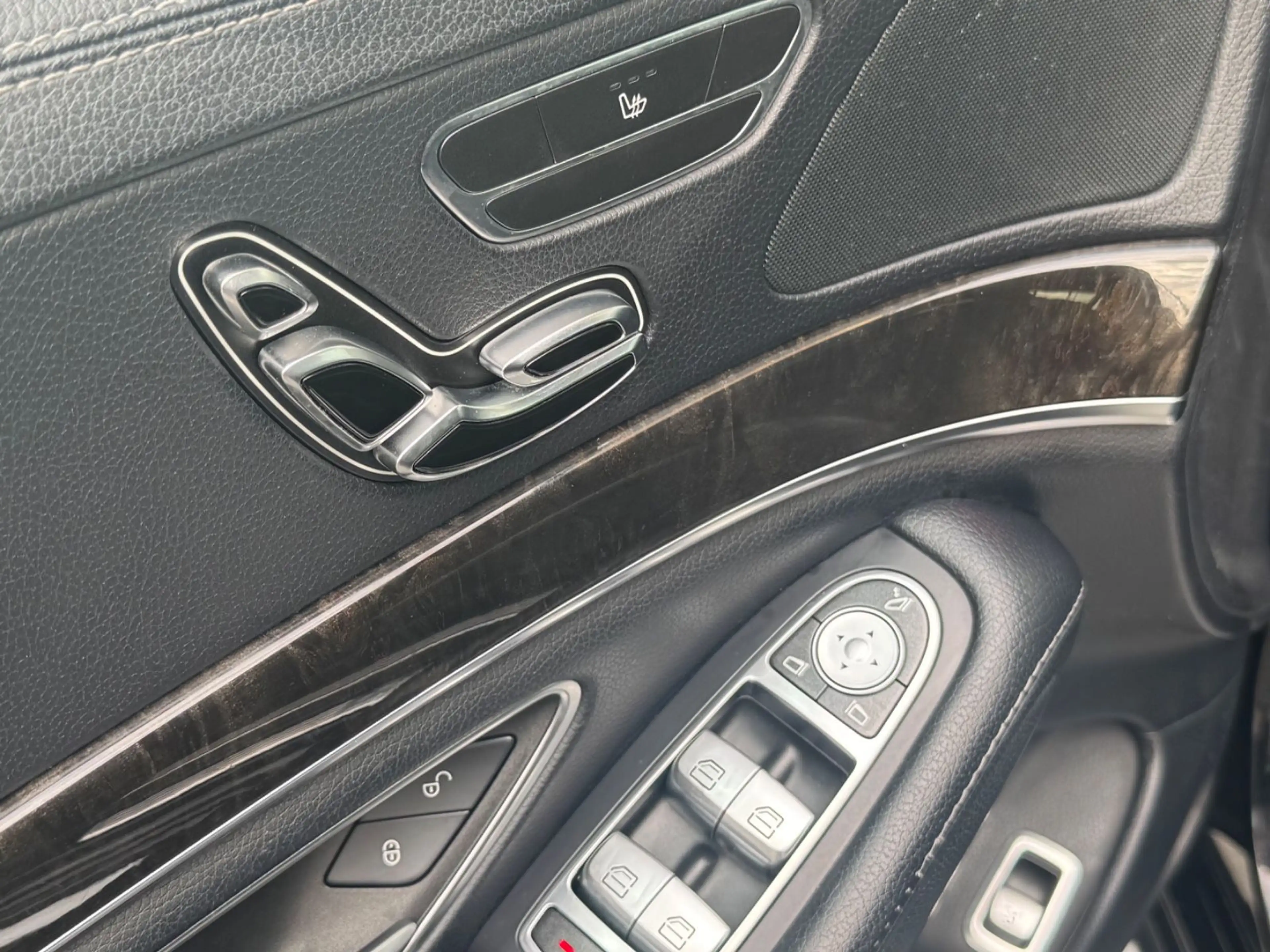 Mercedes-Benz S 350 BlueTec / d ( S 63 AMG Optik/ Sound Gen.) — photo 12